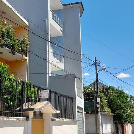 Aleksi&Eli Apartment Shkoder Luaran gambar