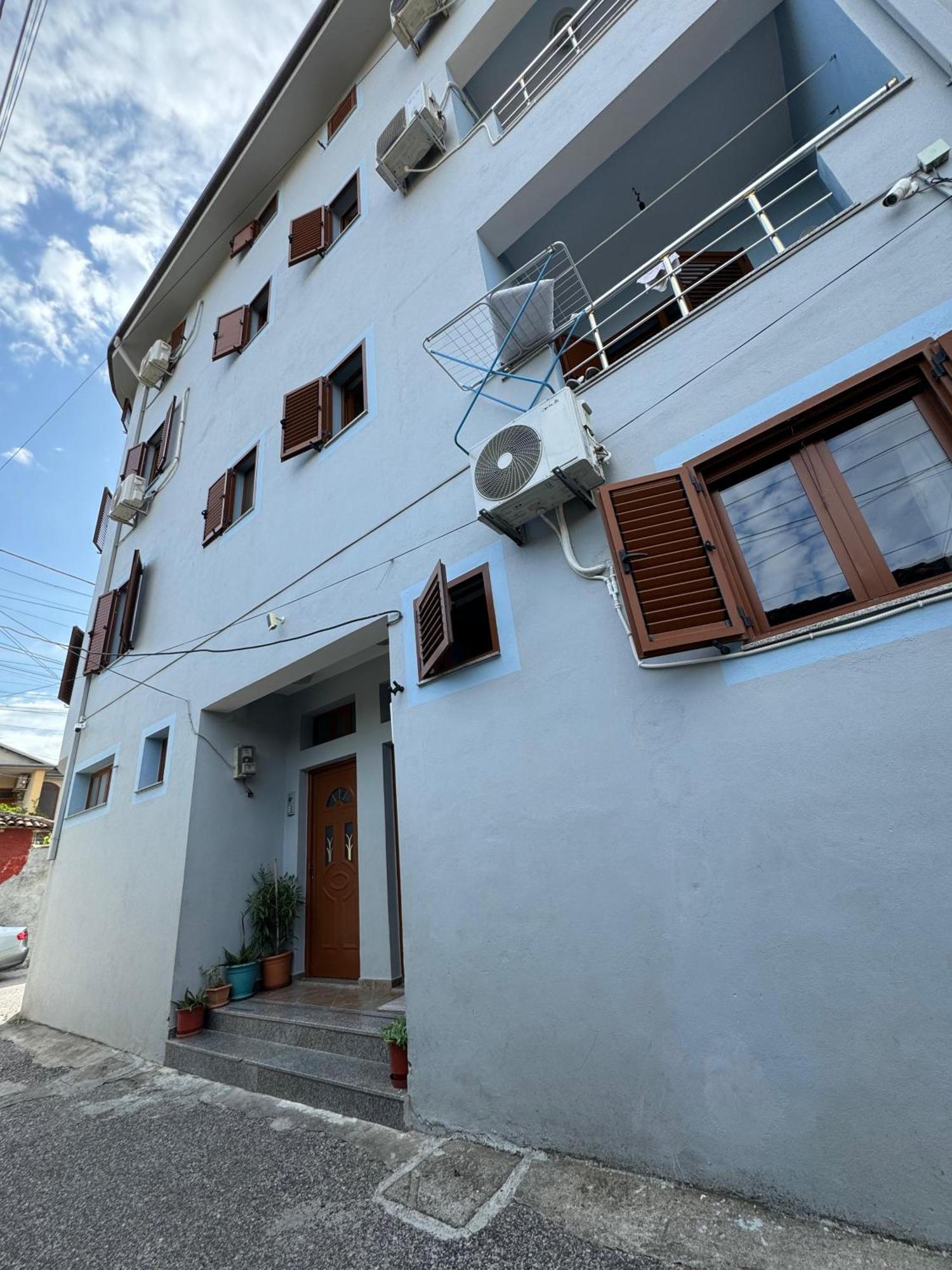 Aleksi&Eli Apartment Shkoder Luaran gambar