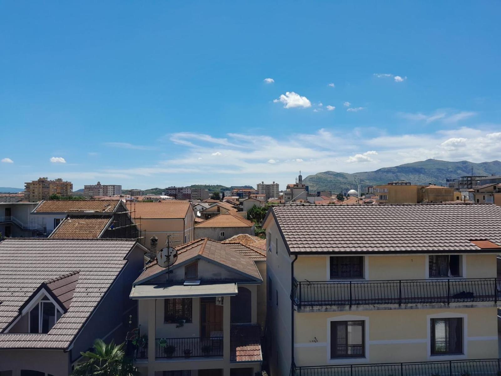 Aleksi&Eli Apartment Shkoder Luaran gambar